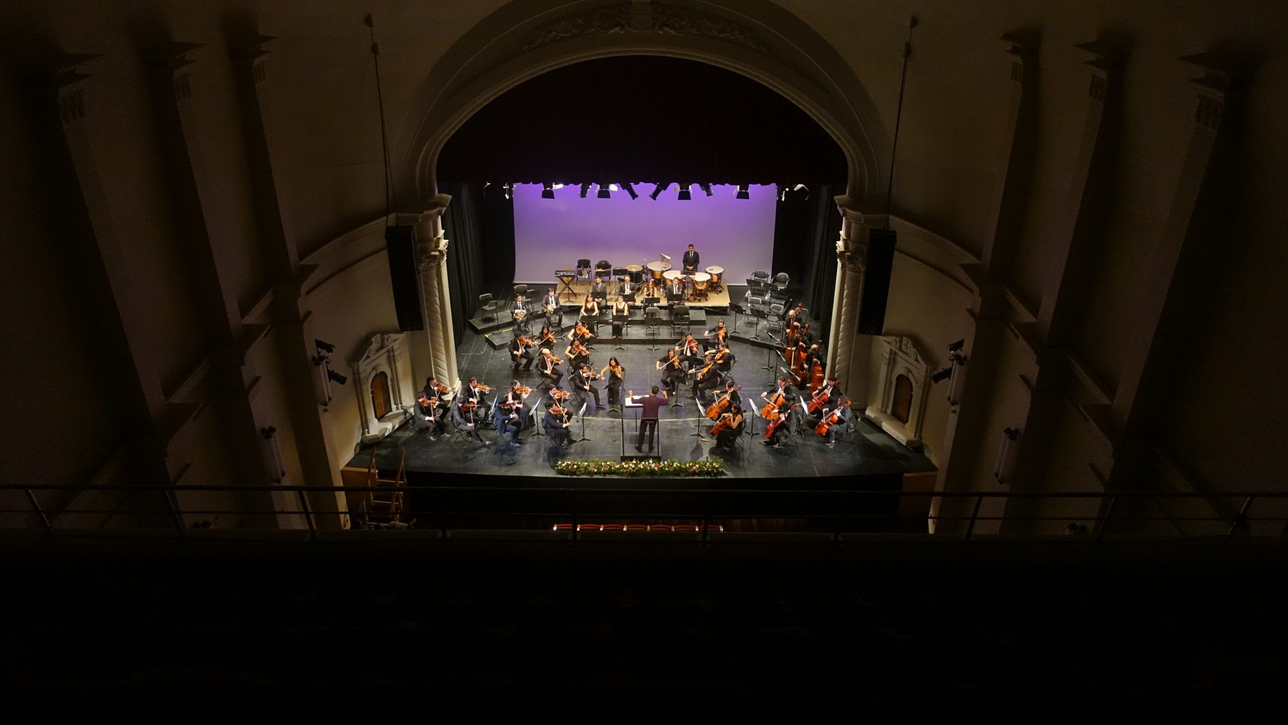 La Orquesta Filarmónica de Los Ríos maravilló a la audiencia en el Teatro Regional Cervantes