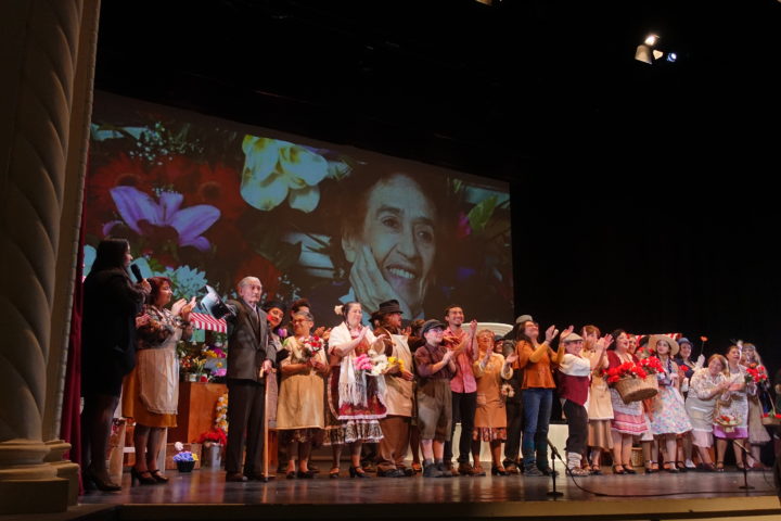 En diciembre: La “Pérgola de las Flores” vuelve al Teatro Regional Cervantes de Valdivia para una segunda función