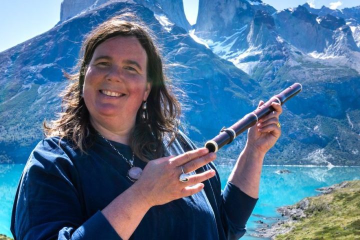 Flautista suiza radicada en Valdivia, Tanja von Arx, lanzará su nuevo disco «Inadmisible»