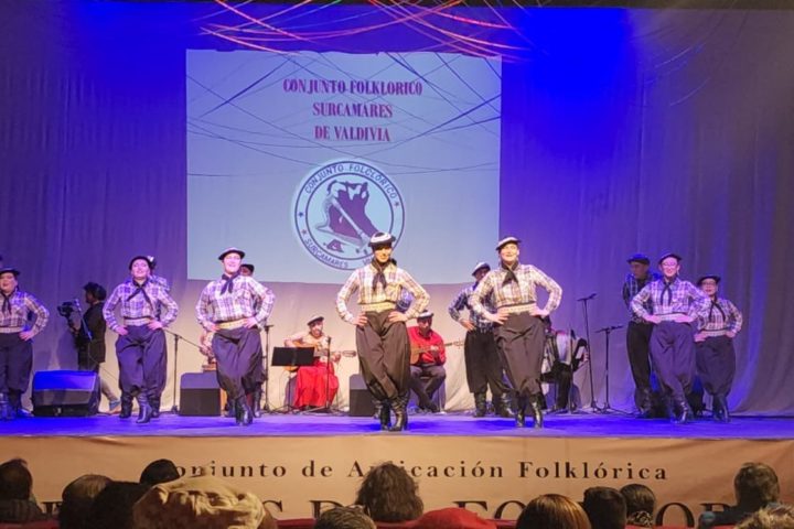 Hito del lanzamiento folclórico regional se efectuará en el Teatro Regional Cervantes de Valdivia