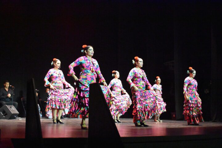 Muestra de flamenco «De Amor y Sangre» se realizó en Teatro Regional Cervantes