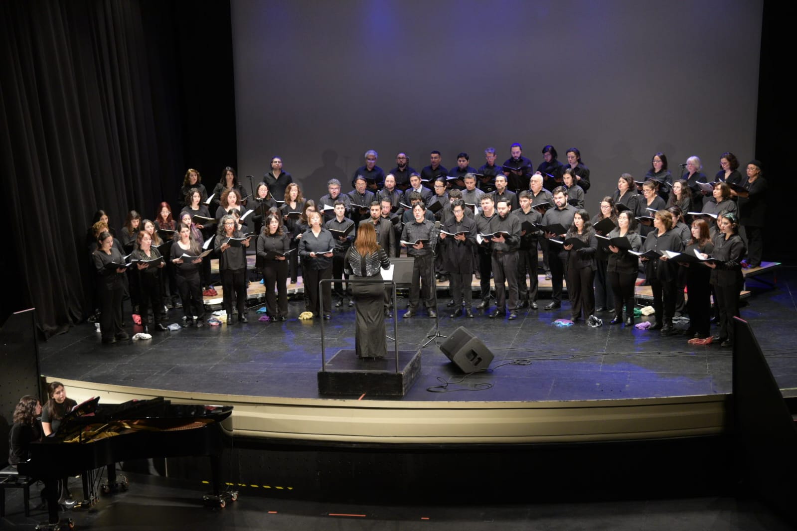 Agrupación Coral de Los Ríos celebra a la Región con la Cantata «Otro Viento Cantará» -DÍA 2-