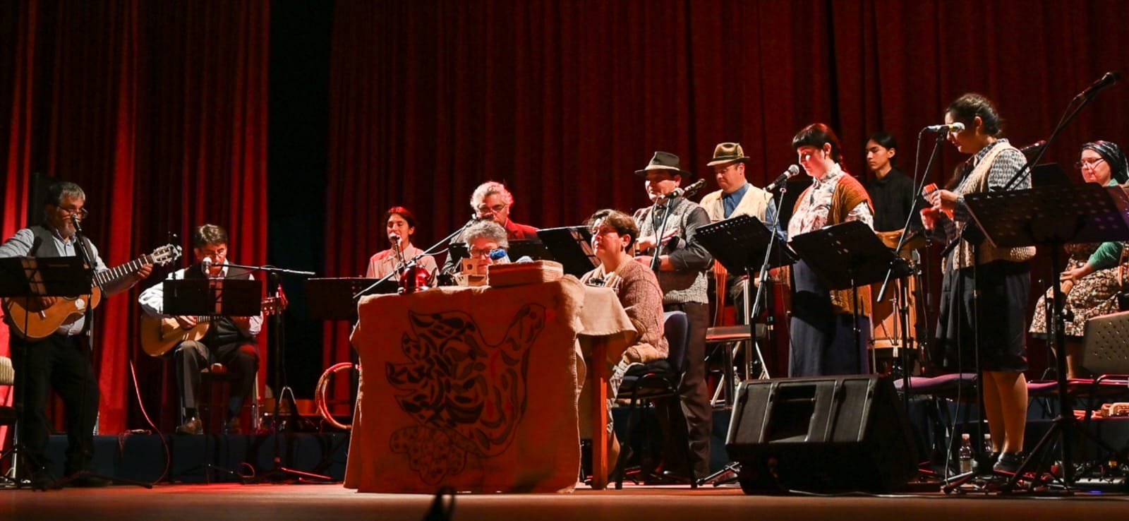 Cantata: Cuatro Actos de Memoria y Esperanza en el Teatro Regional Cervantes